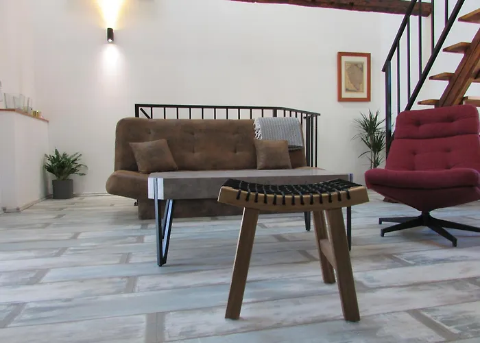 Filipi 5 Apartment *